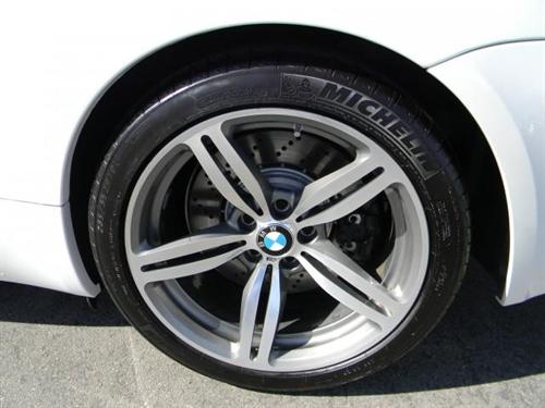 BMW M6 2010 photo 5