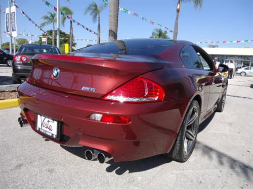 BMW M6 2010 photo 4