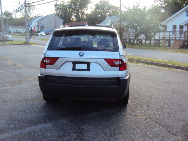 BMW X3 2004 photo 2