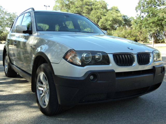 BMW X3 2004 photo 2