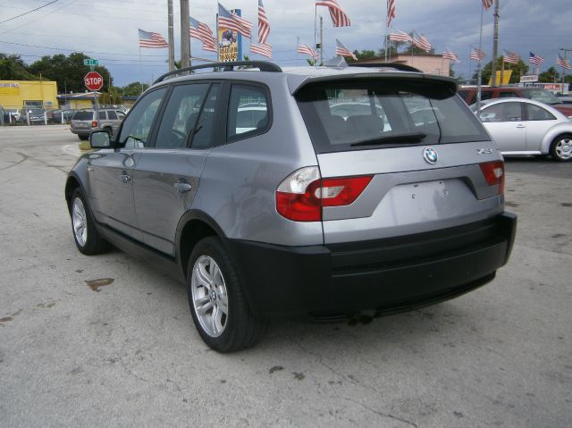 BMW X3 2004 photo 4