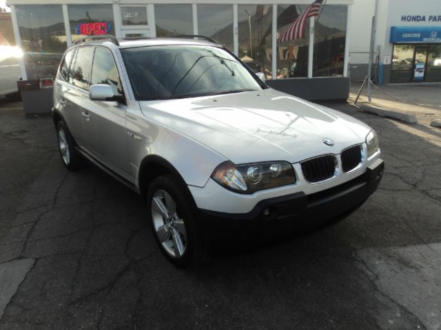 BMW X3 2004 photo 2