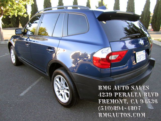 BMW X3 2004 photo 2