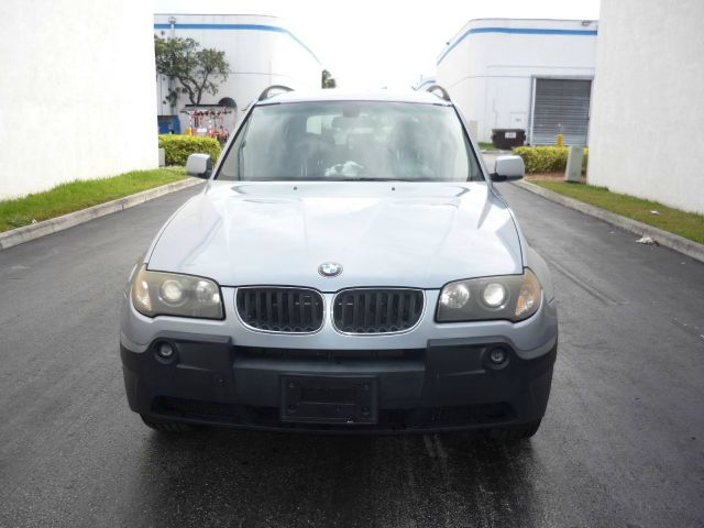 BMW X3 2004 photo 2