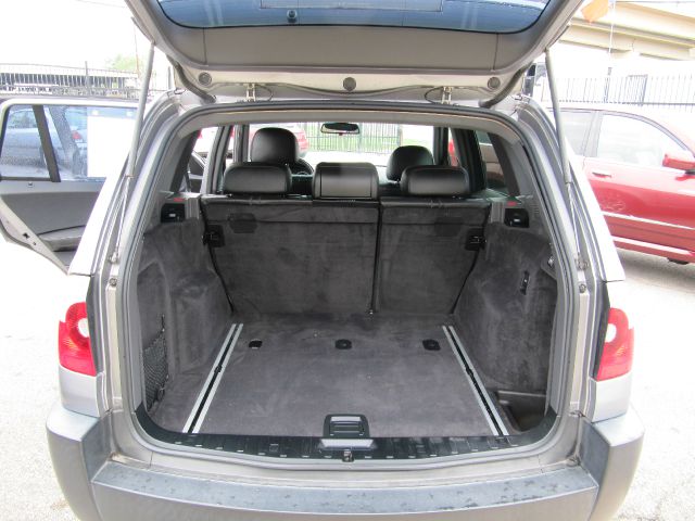 BMW X3 2004 photo 2