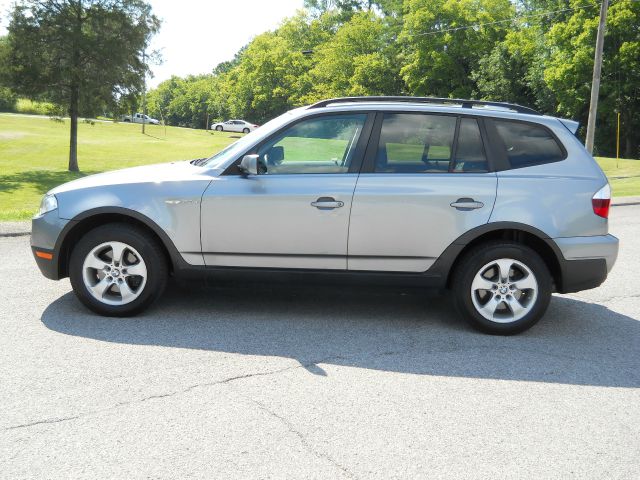 BMW X3 Supercab 145 XLT SUV