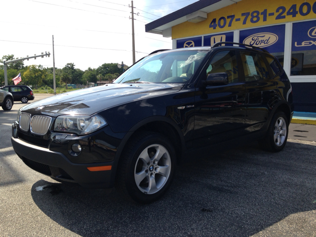 BMW X3 4 DOOR CAB SUV