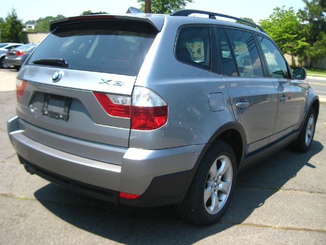 BMW X3 2008 photo 2