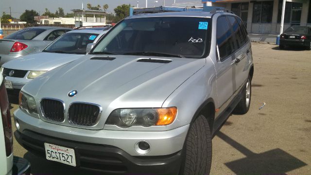 BMW X5 2001 photo 2