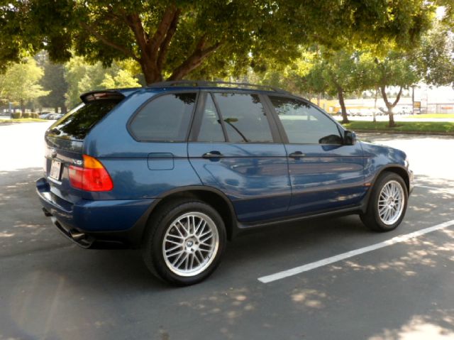 BMW X5 2001 photo 2