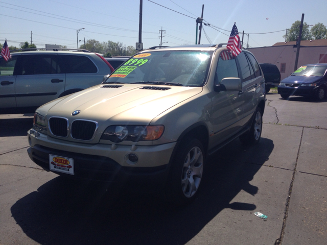 BMW X5 Lightning SUV