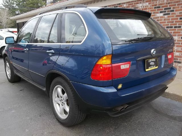 BMW X5 2001 photo 2