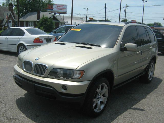 BMW X5 Luxury 4WD SUV