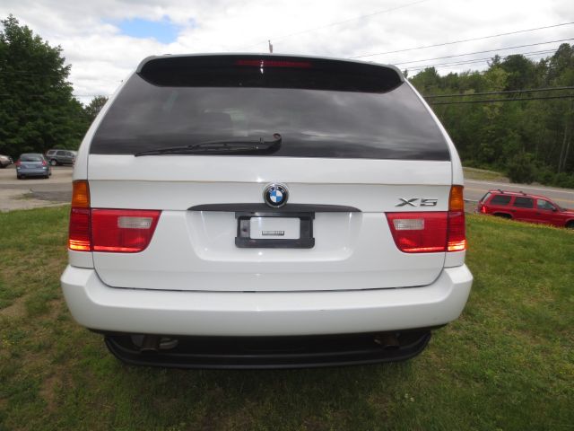 BMW X5 Lightning SUV