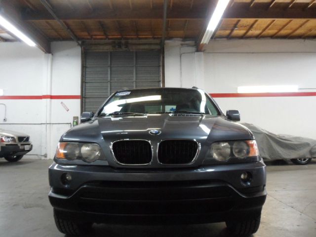 BMW X5 2002 photo 2