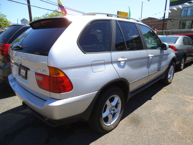 BMW X5 2002 photo 2