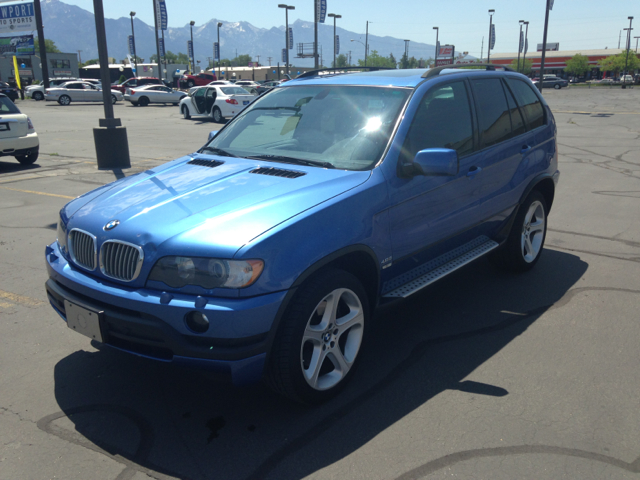 BMW X5 2003 photo 2