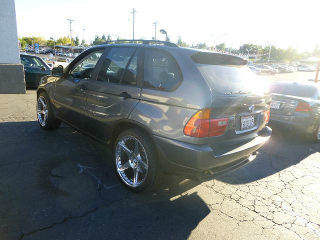 BMW X5 2003 photo 1