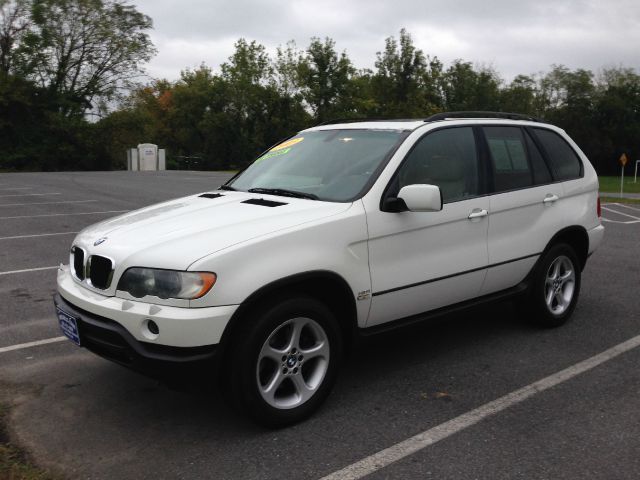 BMW X5 2003 photo 2