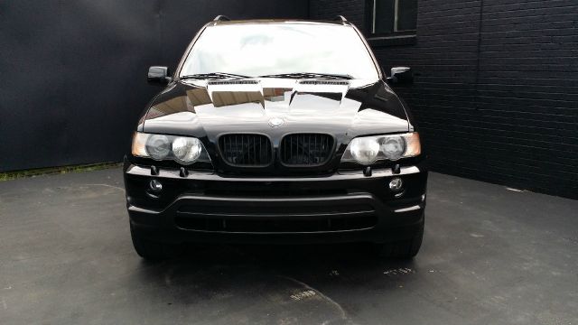 BMW X5 2003 photo 2