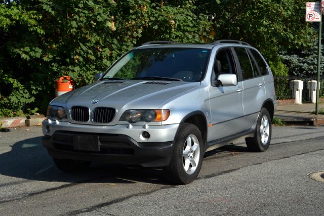 BMW X5 2003 photo 1