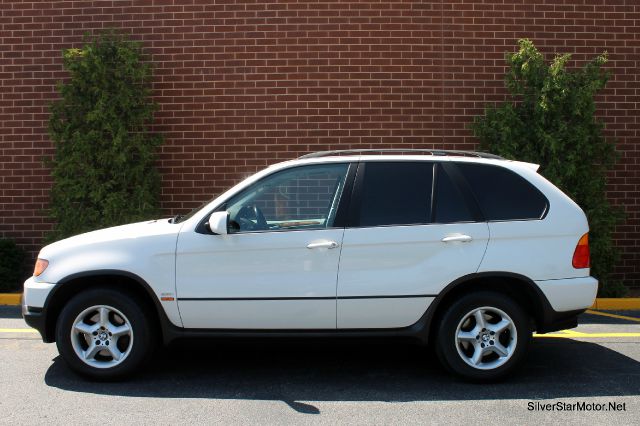 BMW X5 2003 photo 2