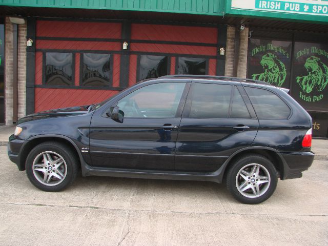 BMW X5 2003 photo 2