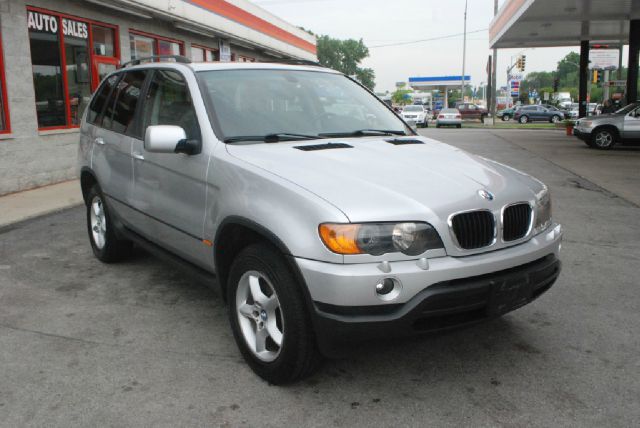 BMW X5 XLT Guaranteed 1000 Minimum Trade Allowance SUV