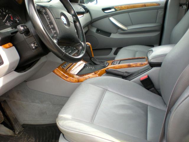 BMW X5 2003 photo 2