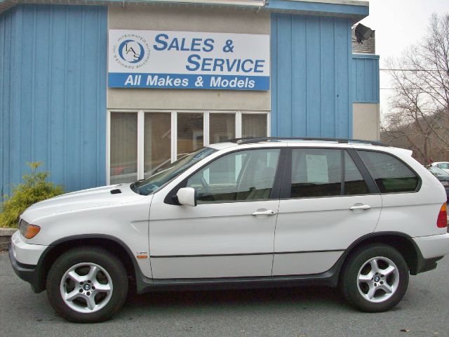 BMW X5 2003 photo 2