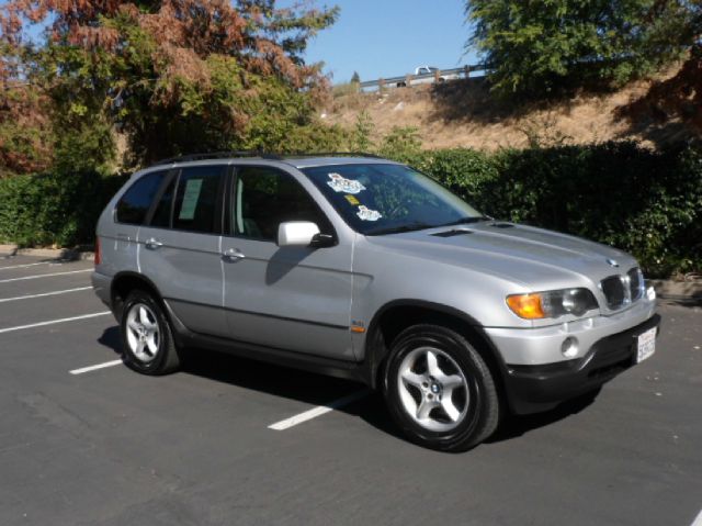 BMW X5 2003 photo 1