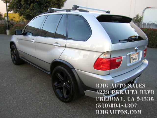 BMW X5 2003 photo 2