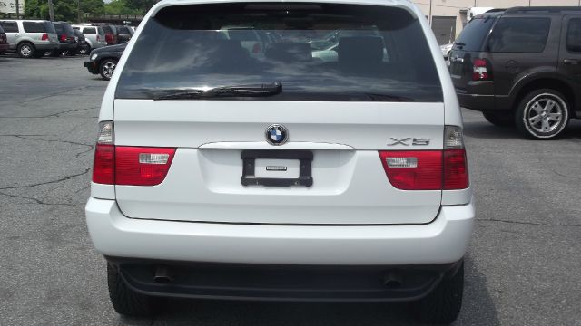 BMW X5 2004 photo 1