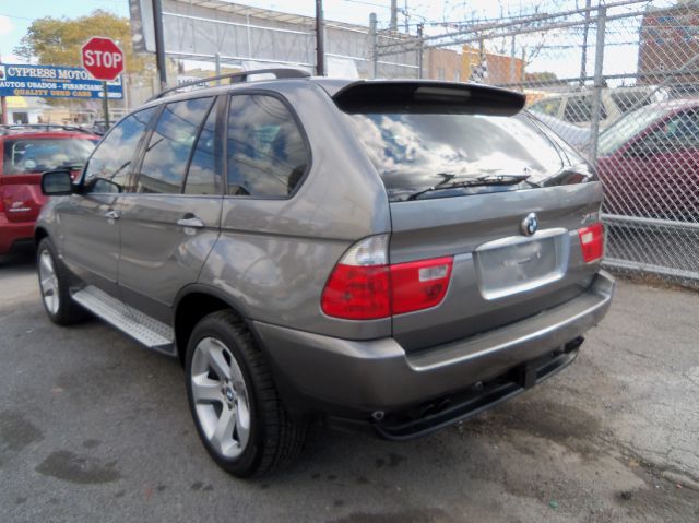 BMW X5 2004 photo 2