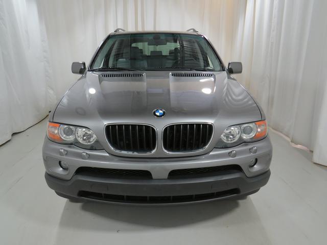 BMW X5 2004 photo 2