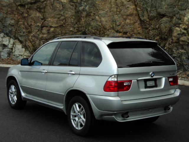 BMW X5 Supercab STX 6 1/2 Sport Utility