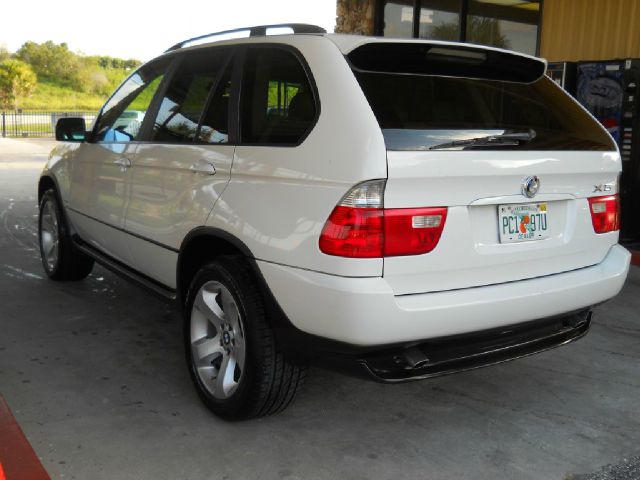 BMW X5 2004 photo 1