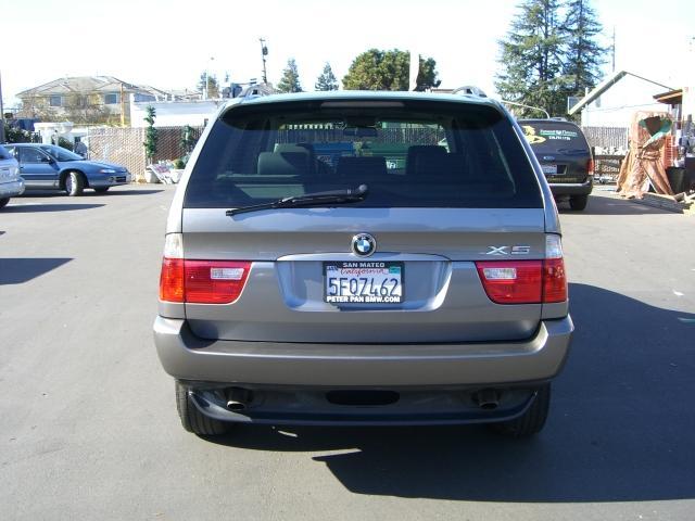 BMW X5 2004 photo 2