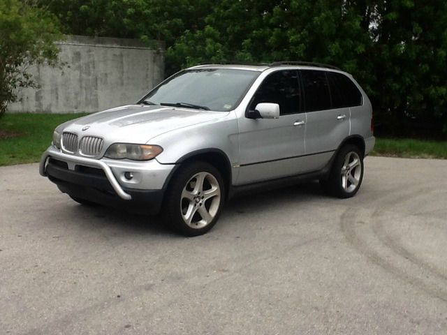 BMW X5 Luxury 4WD SUV