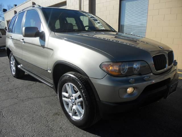 BMW X5 2004 photo 2