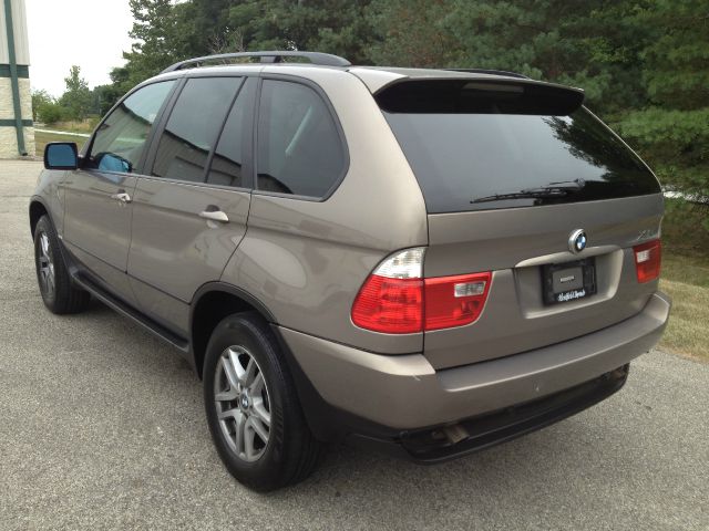 BMW X5 2004 photo 1