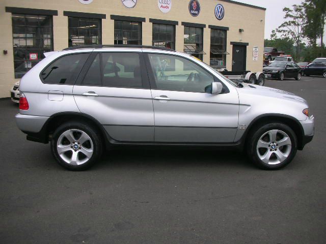 BMW X5 2004 photo 1