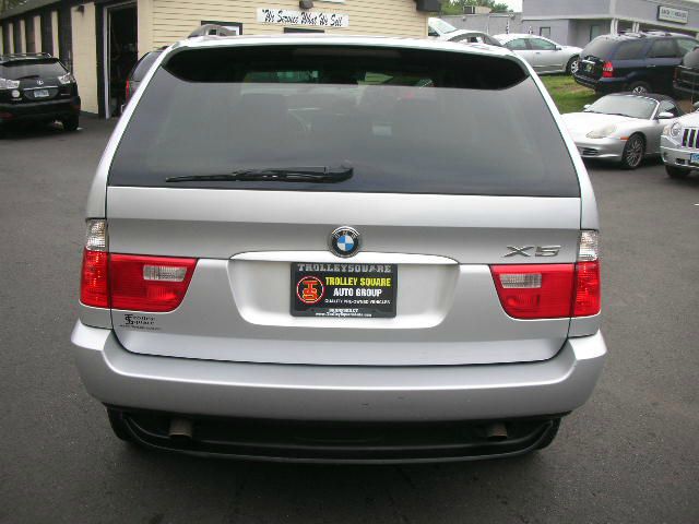 BMW X5 2004 photo 2