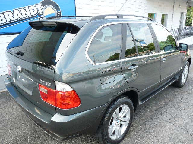 BMW X5 2004 photo 2