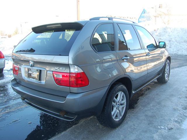 BMW X5 2004 photo 2