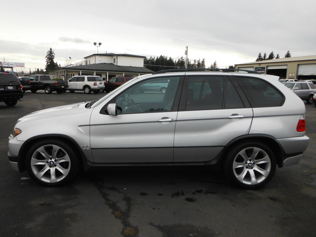 BMW X5 SR5 4X4 TRD OFF ROAD Unspecified