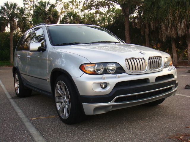 BMW X5 2005 photo 2