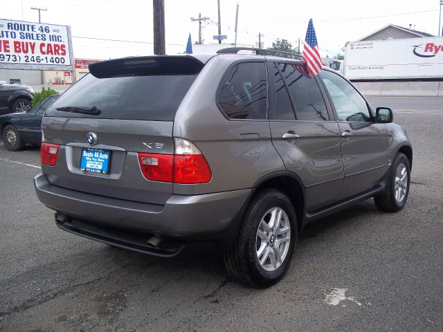 BMW X5 2005 photo 2