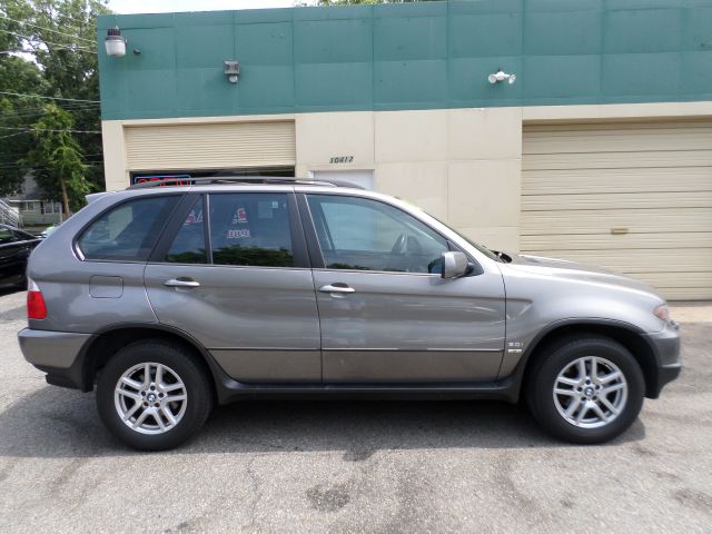 BMW X5 2005 photo 2