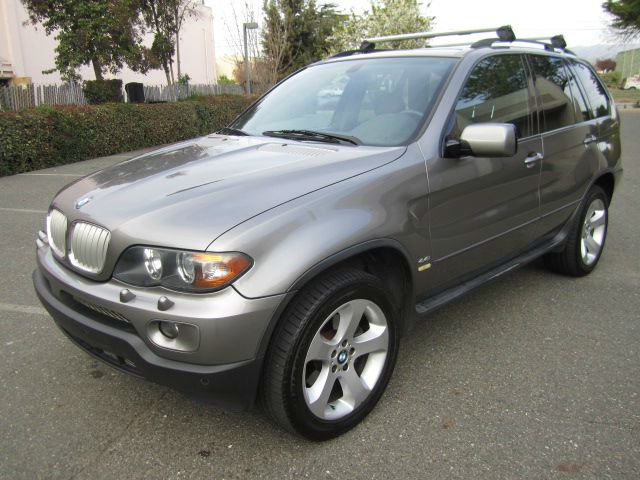 BMW X5 2006 photo 2